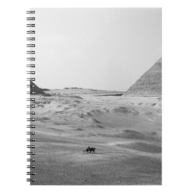 Kairo Egypten, Giza Pyramiderna Anteckningsbok Med Spiral (Framsidan)