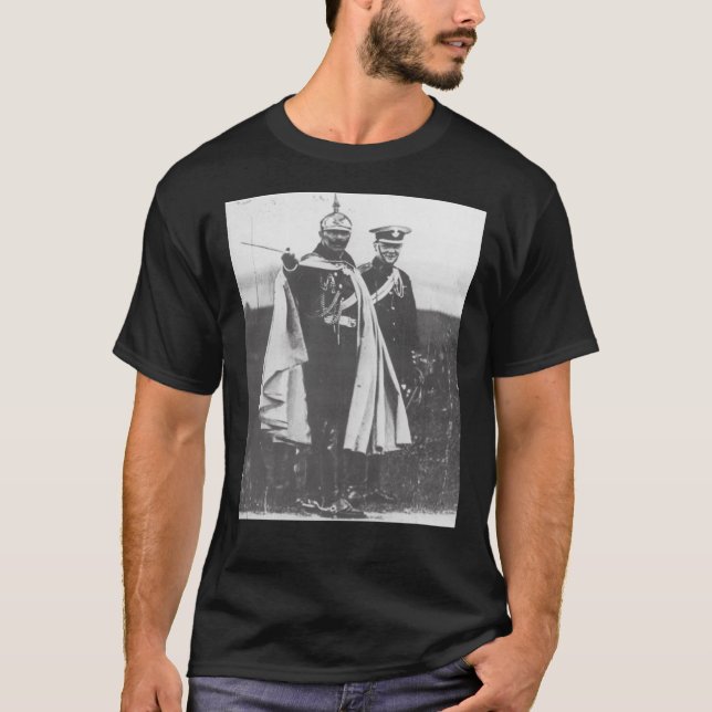 Kaiser Wilhelm II med en ung Winston Churchill C T Shirt (Framsida)