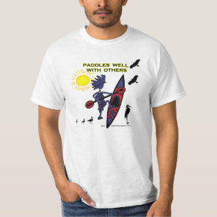Kajaken paddlar väl med andra II T Shirt