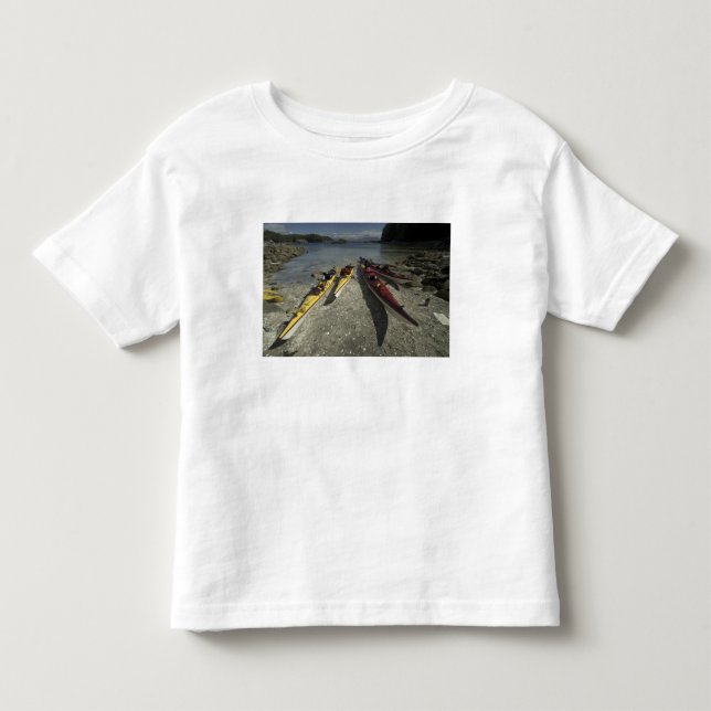 Kajaker på Dicebox Island, Broken Island Group, T-shirt (Framsida)