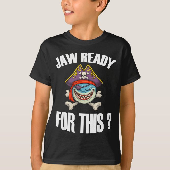 Käke redo för detta_ pirat haj rolig havs pun t shirt (Framsida)