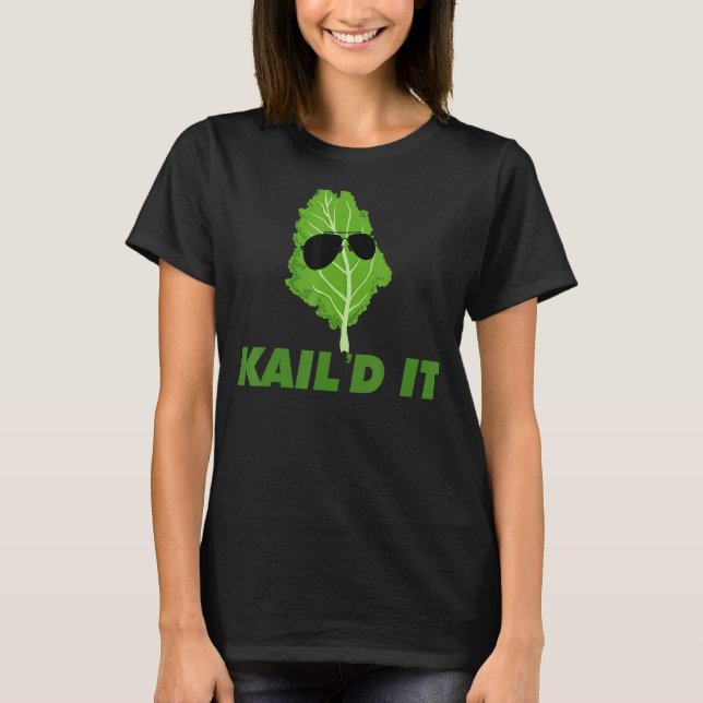 Kale.. Det är roligt Vegan pun Kale. T Shirt (Framsida)