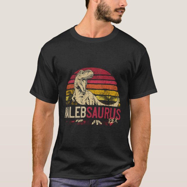 Kaleb Saurus Funny Personlig Dinosaur t Rex Nam Shirt (Framsida)