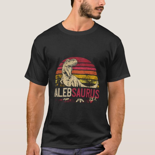Kaleb Saurus Funny Personlig Dinosaur t Rex Nam Shirt (Framsida)
