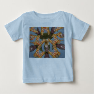 Kaleidoscope Giraffe Mandala: Abstrakt Safari Art T-shirt