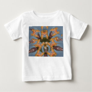 Kaleidoscope Giraffe Mandala: Abstrakt Safari Art T Shirt