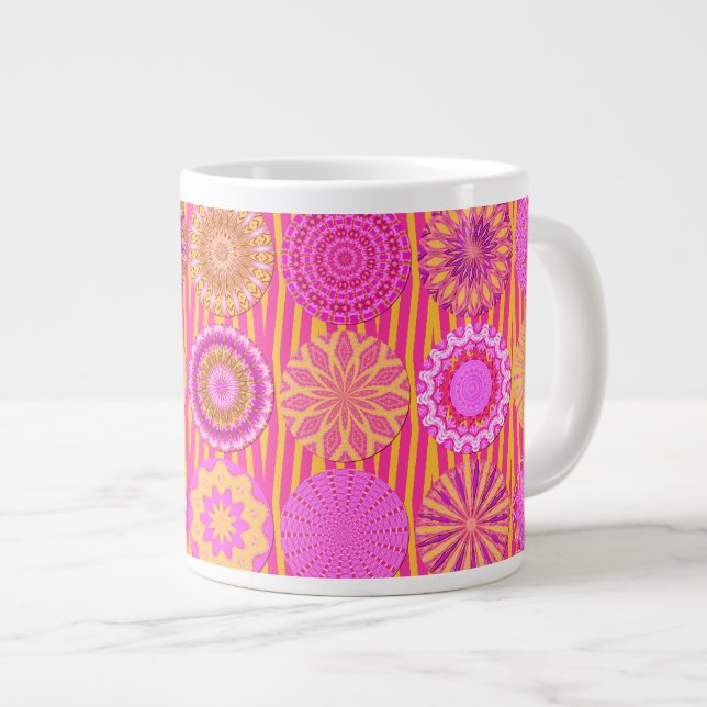 Kaleidoskop Roligt, Rosa-Gult Jumbo Mugg (Framsida höger)