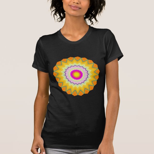 Kaleidoskopi 260614(2) tee shirt (Framsida)