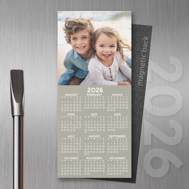 Kalender 1 Fotokollage - kan redigera svällning (2026 Calendar Magnet for the Fridge or Home Office - Add a Photo for a Personal Touch)