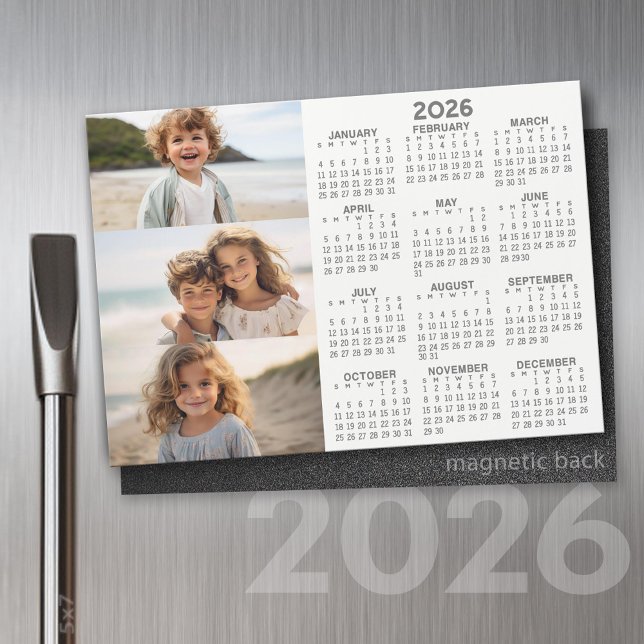 Kalender - 3 foton - Basic Grått White Magnet (2026 Calendar on a Refrigerator Magnet with a Photo Collage)