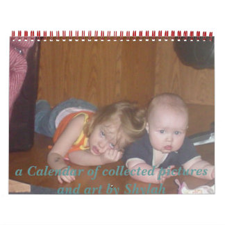 Kalender fullt av familjefotografier