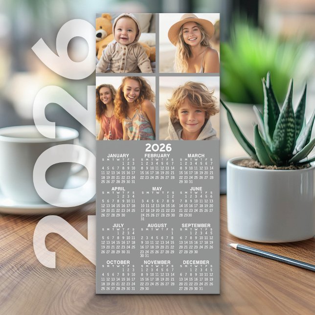 Kalender med 4 fotokollage - Grått - kort (2026 Calendar on Cardstock - Simple, Minimal Design and Photo Collage)