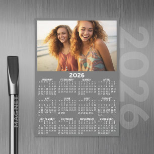 Kalender med fotoårsvy i Fullt Modern Magnet