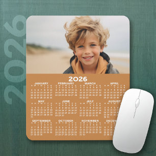 Kalender med fotovisning - Lodrät Årets vy Musmatta