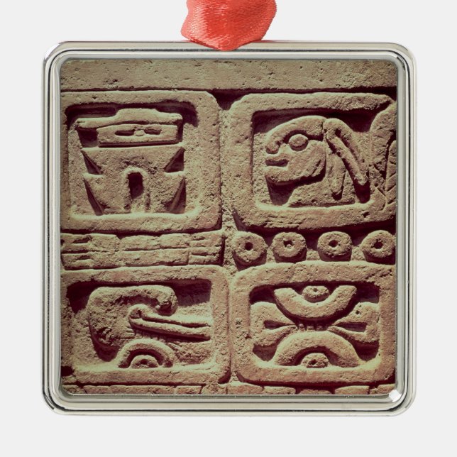 Kalender med fyra skåror, Toltec Julgransprydnad Metall (Framsidan)