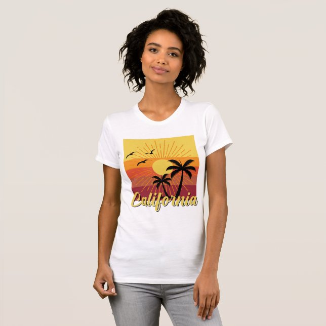 Kalifornien design - Bella+Canvas Slim Passar för  T Shirt (Hel framsida)