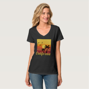 Kalifornien design - Kvinnors grundläggande V-Nack T Shirt