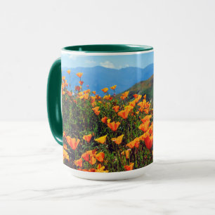 Kalifornien Poppies Covering a Hillside Mugg