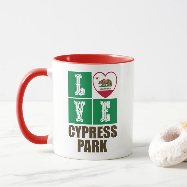 Kalifornien Statlig flagga Heart Cypress Park Mugg (Med munk)