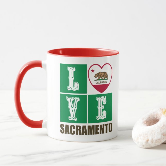 Kalifornien Statlig flagga Heart Sacramento Mugg (Med munk)
