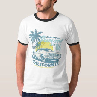 Kalifornien Strand Vibbar Solnedgång & Bil T Shirt