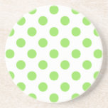 Kalk och vitt polka dots underlägg<br><div class="desc">Kalk och vitt polka dots</div>