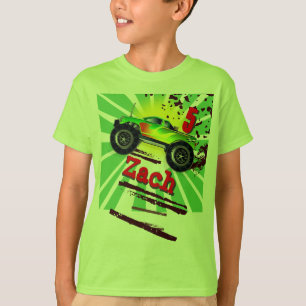 Kall gigantisk lastbil med den anpassningsbarnamn- t shirt