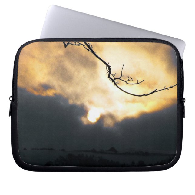 Kall Winter Sunrise Laptop Sleeve (Framsidan)