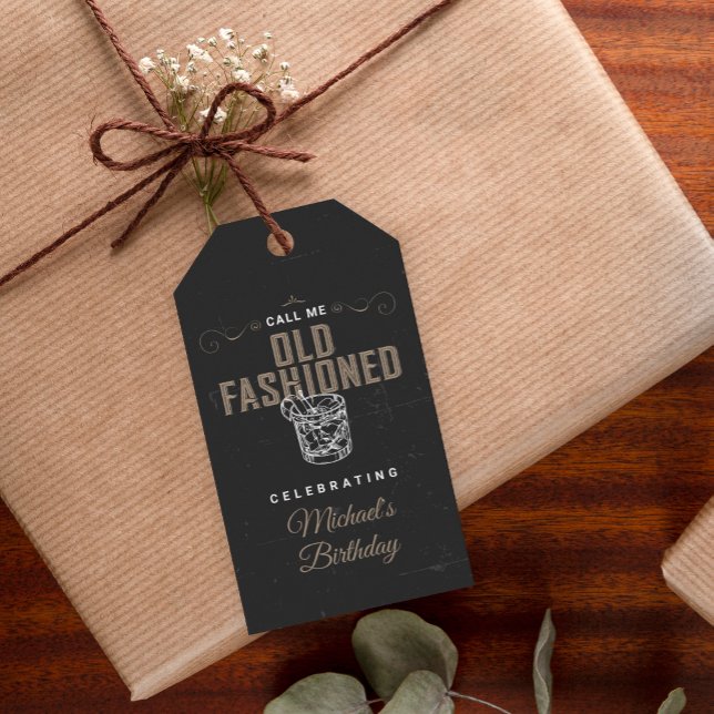 Kalla mig gammal fashioned Whiskey Cocktail Birthd Presentetikett (Skapare uppladdad)