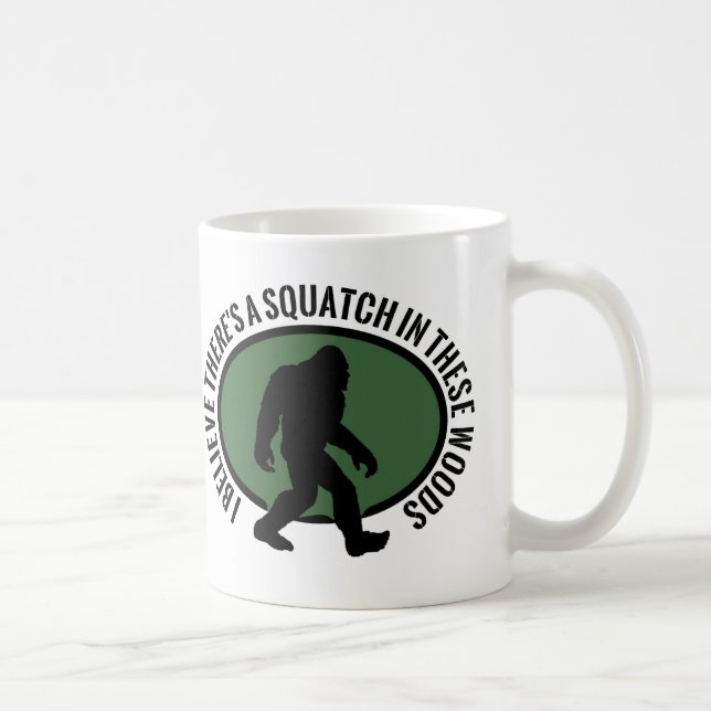 Kalla ovala Squatch i dessa skogen Kaffemugg (Höger)