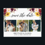 Kalligrafi Blandad Blommig Spara Datum 3 Foto Meddelande Vykort<br><div class="desc">Modern Kalligrafi Skrift,  Akvarell Burgunderröd Blomma,  Spara Datum Förlovningsannons Paret 3 Foto Postkort inkluderar burgunderröda rosor,  rosa rosor,  röda rosor,  solrosor och botanisk grönska.</div>