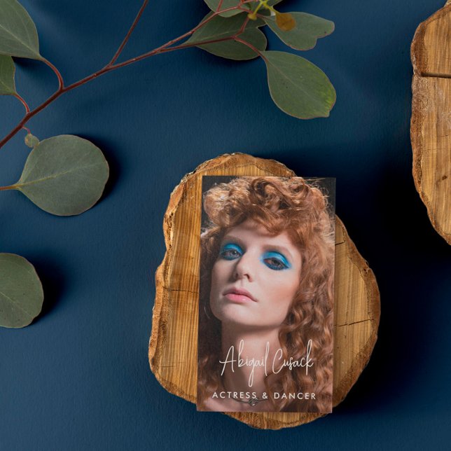 Kalligrafi för huvudskott i Actress-modellen Namn Visitkort (Skapare uppladdad)