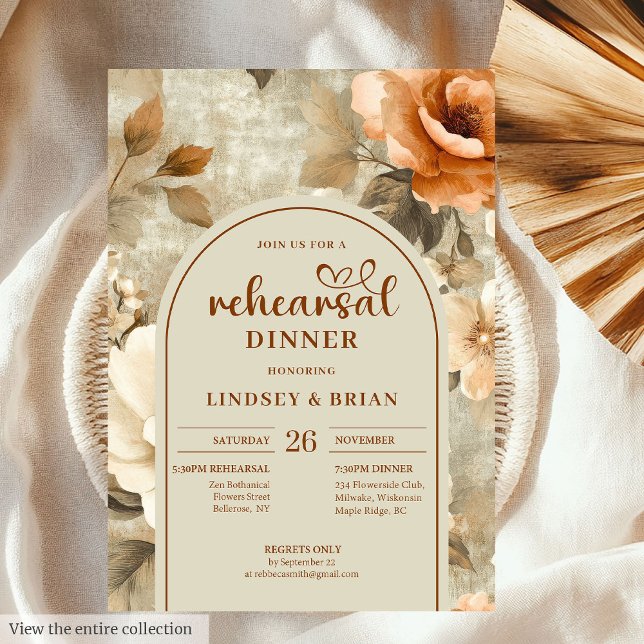 Kalligrafi Rost Beige Blommig Bröllopsrepetition  Inbjudningar (Calligraphy Rust Beige Floral Wedding Rehearsal Invitation)