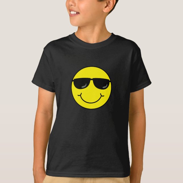 Kallt ansikte med solglasögon t-shirt (Framsida)