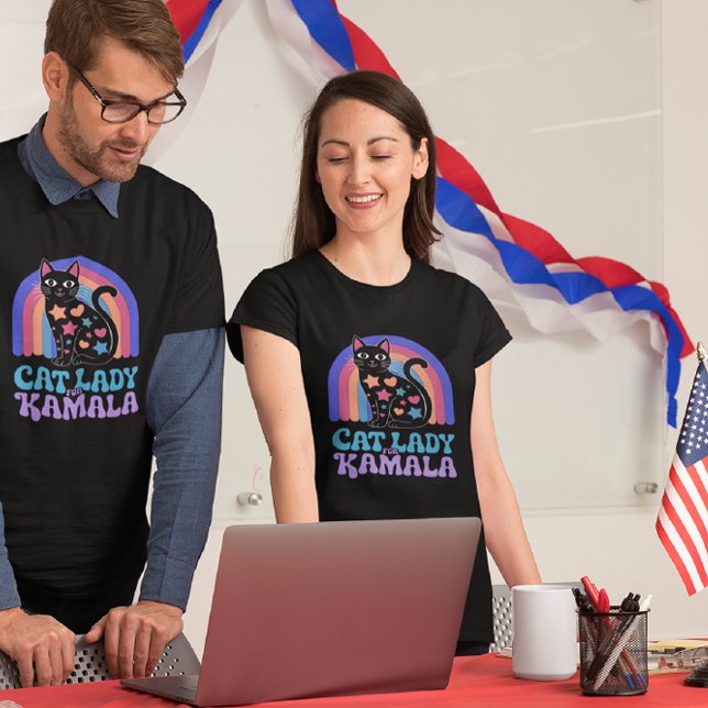 Kamala: En kattälskares lekande hyllning T Shirt (Skapare uppladdad)