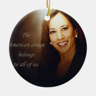 Kamala Harris. Amerikanska Dream-tillhör till oss  Julgransprydnad Keramik