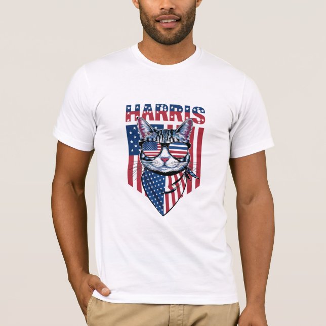 Kamala Harris för president 2024 Rolig katt  T Shirt (Framsida)