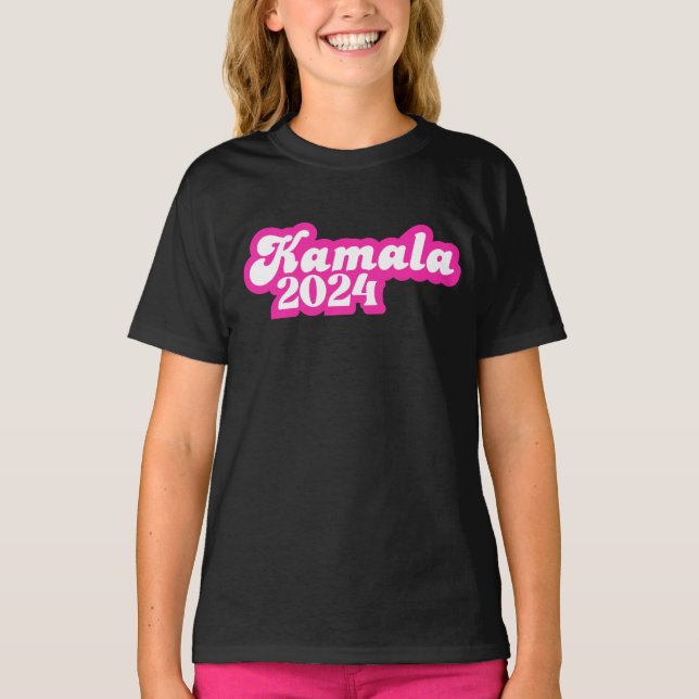 Kamala Harris girly Rosa Logotyp 2024 T Shirt (Framsida)
