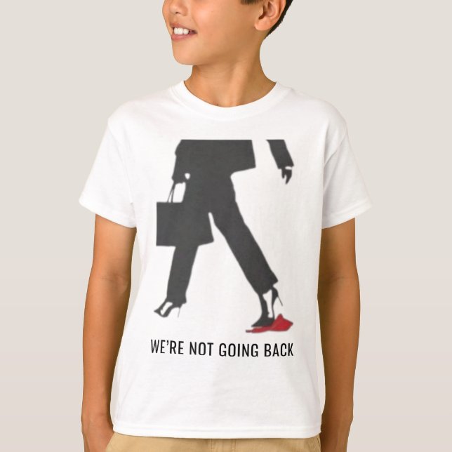 Kamala Harris Heels Stepping on Red Mega Hat Val T Shirt (Framsida)