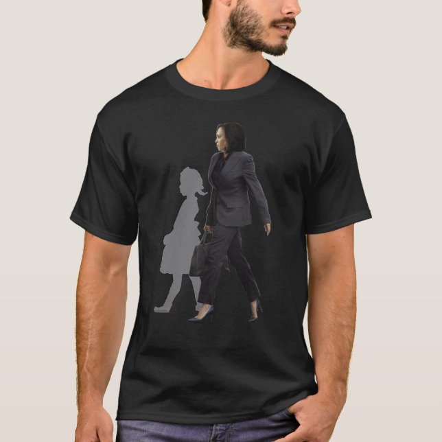 Kamala Harris Ruby Bridges Walking Vice Pres T Shirt (Framsida)