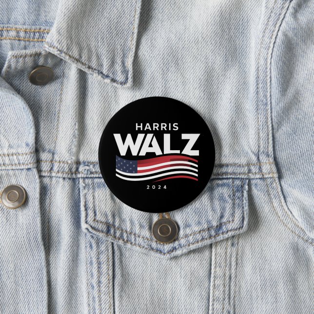 Kamala Harris Tim Walz vals 2024 års val Knapp (In Situ)