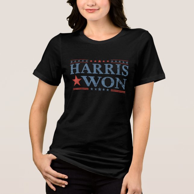 Kamala Harris Won 2024 Val American Flagga T Shirt (Framsida)