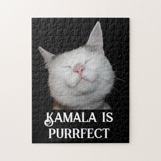 Kamala is Purrfect Pussel (Vertikal)