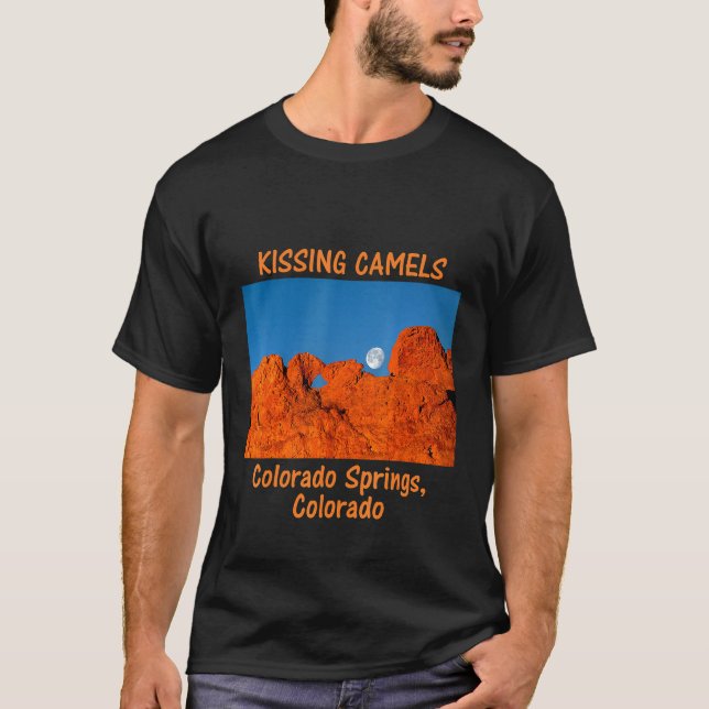 Kamel i Garden Of The Gods T Shirt (Framsida)