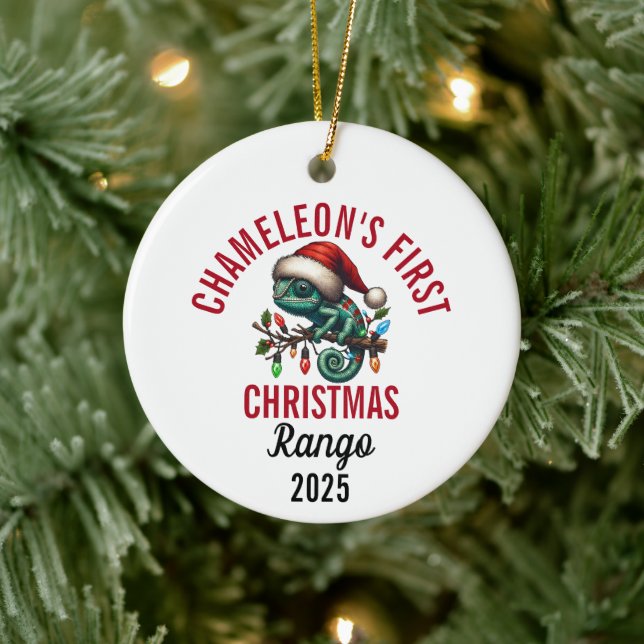 Kameleontens första jul 2025 julgransprydnad keramik (Träd)