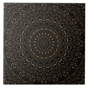 Kamelfärgad Mandala med elegant symmetri Kakelplatta