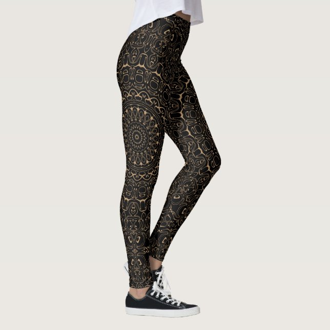 Kamelfärgad Mandala med elegant symmetri Leggings (Höger)