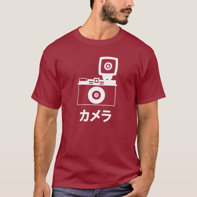 Kamera i Katakana (japanska tecken) T-Shirt (Framsida)