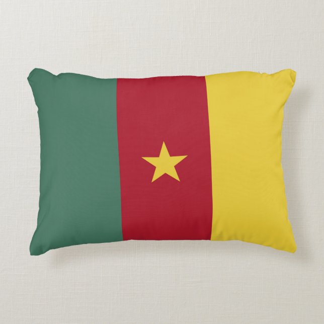 Kamerun flagga prydnadskudde (Framsidan)