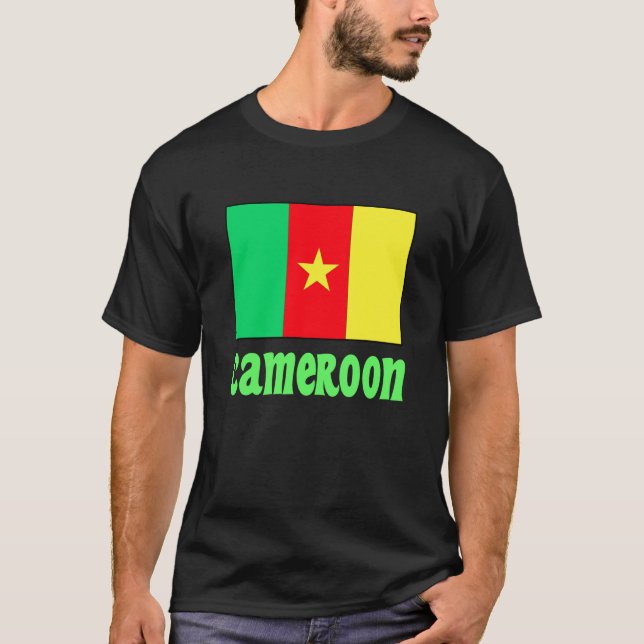 Kameruns flagga med text t shirt (Framsida)